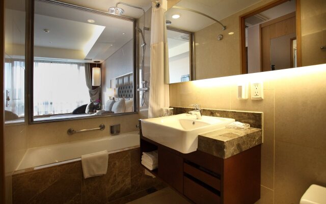 Koreana Hotel