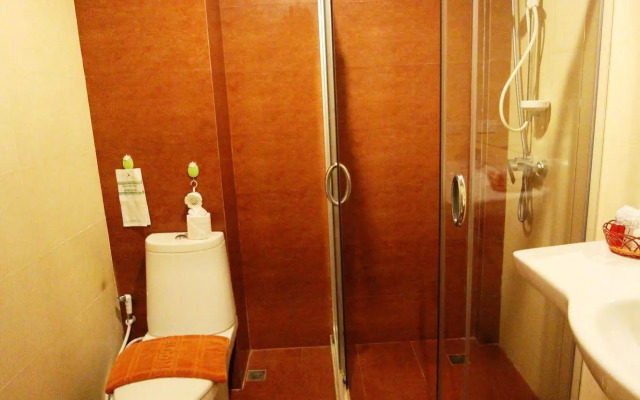 Toto Residence