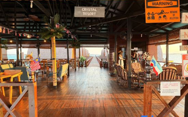 Crystal Resort