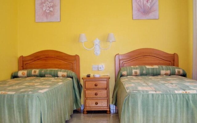 Hostal Santa Marta Playa