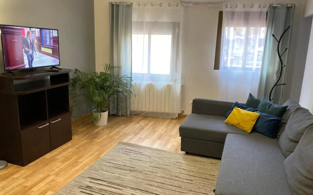 Comfortable renovated flat, WiFi!