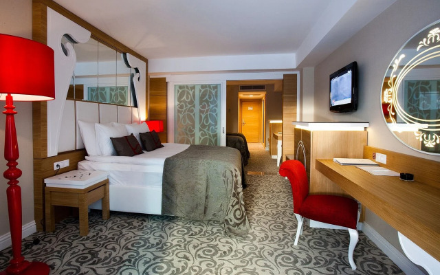 Q Premium Resort Hotel