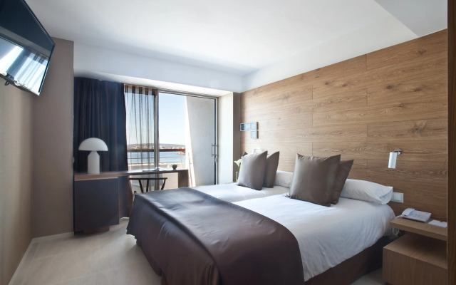 Leonardo Boutique Mallorca Port Portals - Adults Only