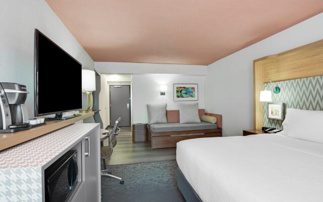Holiday Inn Roanoke Airport – Conference CTR by IHG