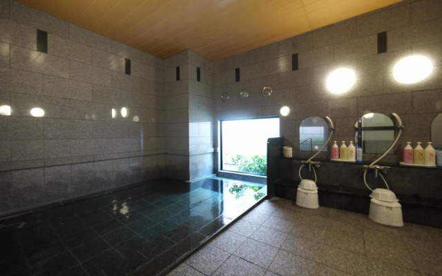Hotel Route-Inn Aomori Chuo Inter