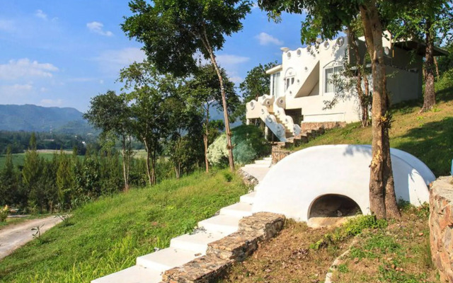 Morning Glory Resort