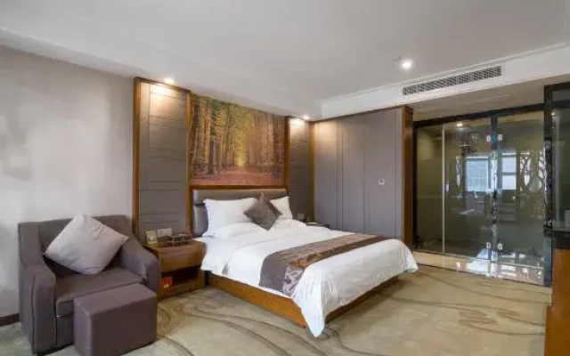 Lv Zhou Hotel