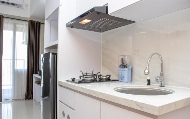 Comfort Studio at LRT City Jatibening Apartment