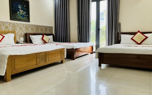 Bien Vang Hotel