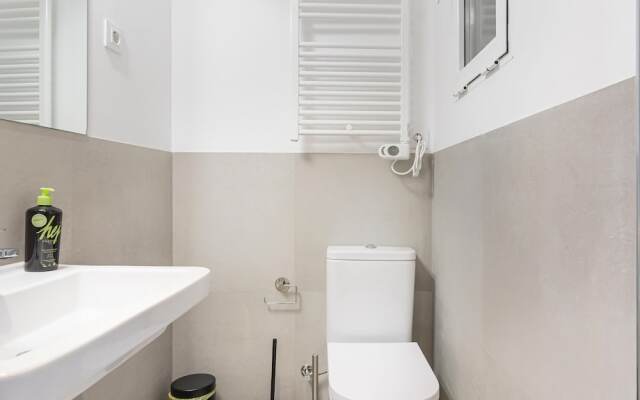 Limehome Madrid C. de Fomento