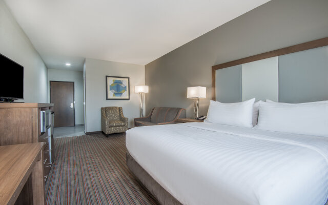 Holiday Inn Express & Suites Stillwater - University Area, an IHG Hotel