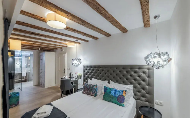 The Code Luxury Rooms