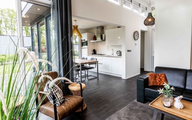 Modern Chalet Close to De Veluwe