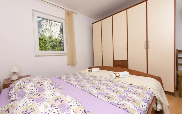 Apartments Mira