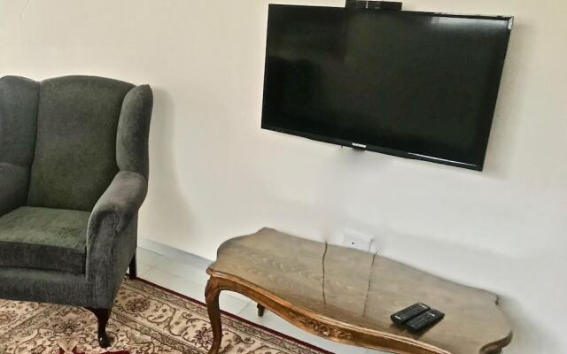 Mi Casa SuCasa Manor