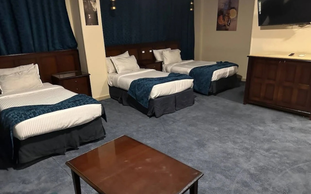 Al Fouad Pyramids & Grand Museum Hotel
