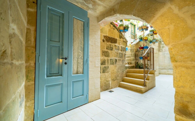 Ta' Pinu B&B