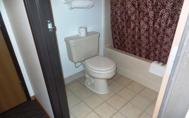 Dakota Country Inn & Suites