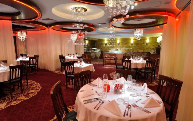 Hotel Cascade Resort&Spa