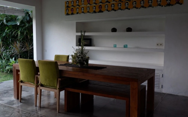Tegal Sari Villa