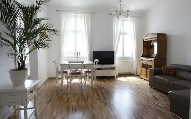 Casa Nostra - Sonnige Wohnung direkt am Augarten