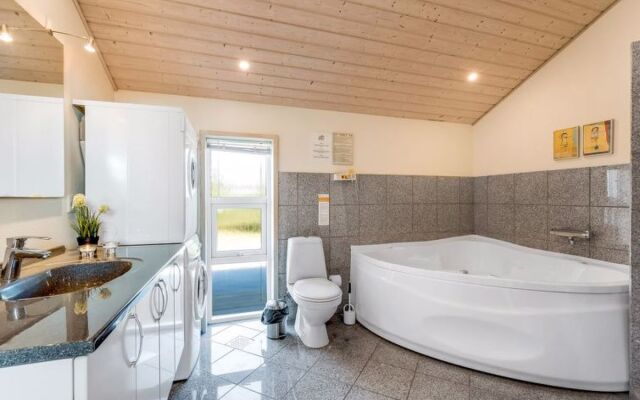 "Haagen" - 13.5km from the sea in Western Jutland