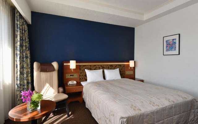 Hotel Crown Palais Chiryu