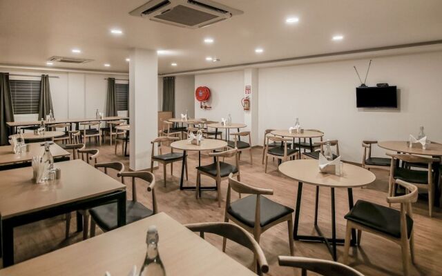 OYO Townhouse 098 Manyata Gate No 5