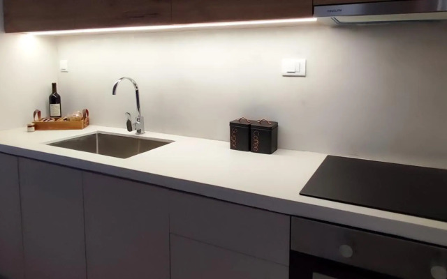 Niki Apartments