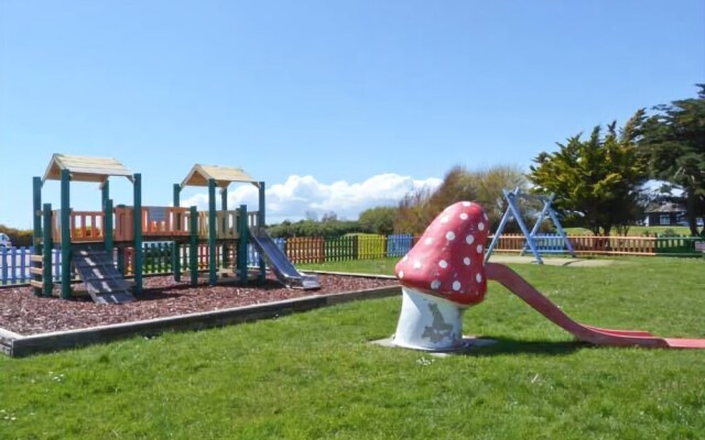 45H Medmerry Park Holiday Park