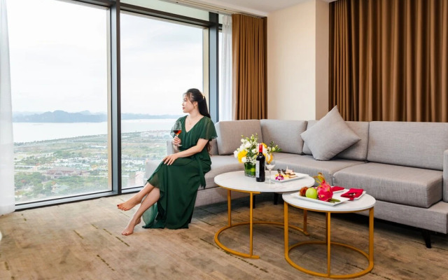 Muong Thanh Luxury Ha Long Centre Hotel