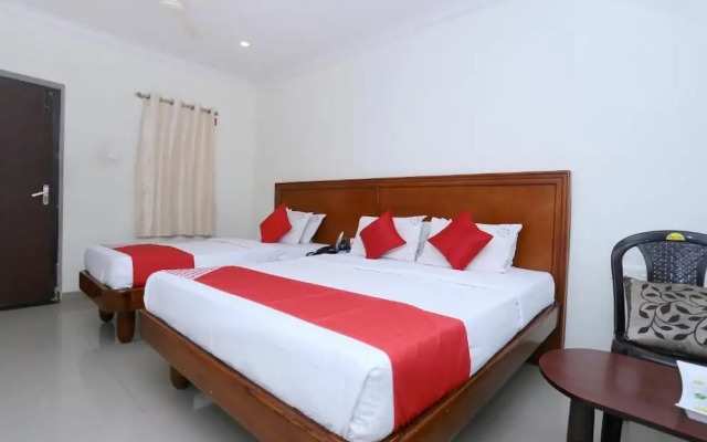 Hotel NNP Grand