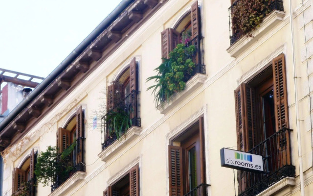 Six Rooms Plaza Mayor