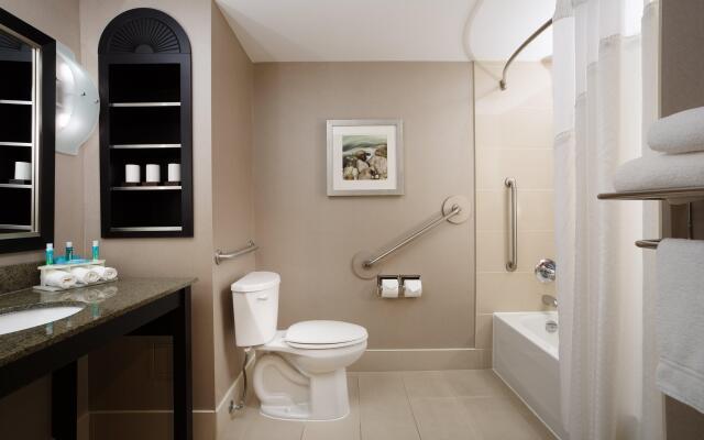 Holiday Inn Express & Suites Ottawa West - Nepean by IHG