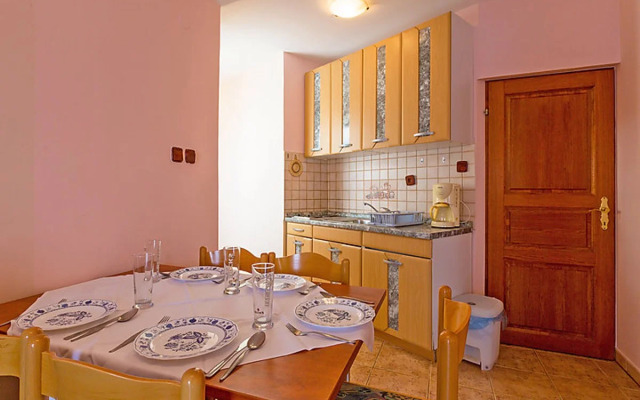 Apartment Delfin Karlobag 40079