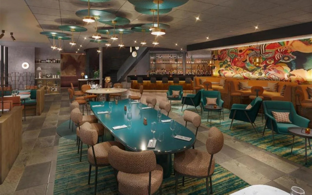 Haven Hotel Rotterdam, Curio Collection by Hilton