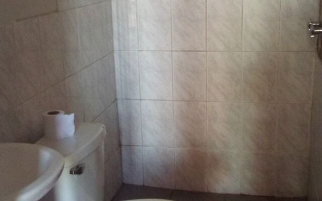 Happy Dream's Hostel