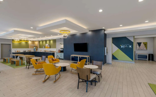 Spark by Hilton Midland South