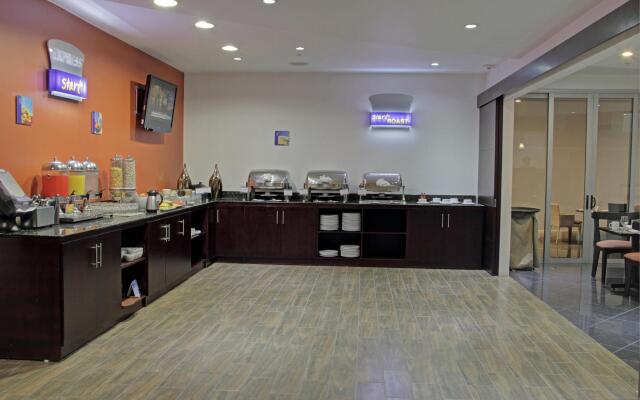 Holiday Inn Express San Jose Forum by IHG