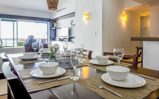 Aldea Thai 219 2 Bedroom Condo by Redawning