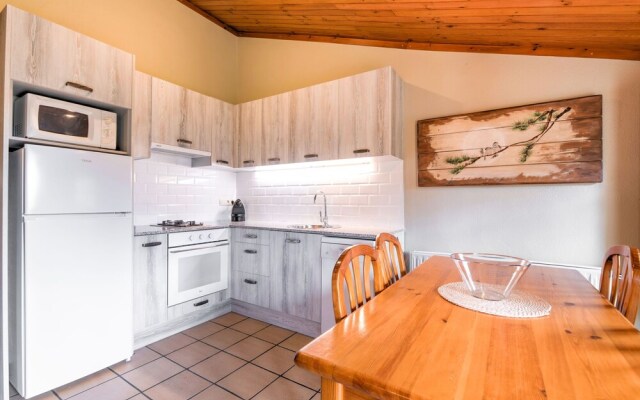 Modern Apartment in Lladurs With Swimming Pool