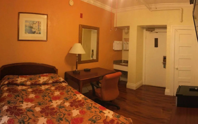 Post Hotel