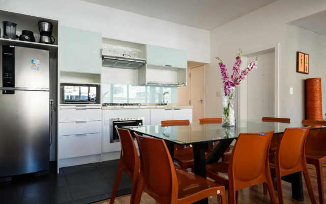 spacious penthouse duplex arpoador