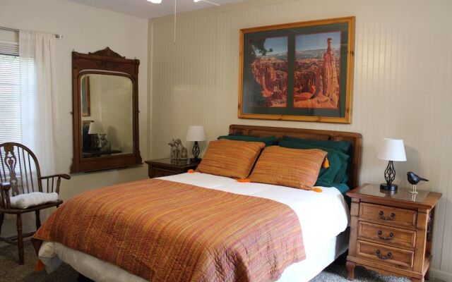 The Bonnie Inn Unit 6