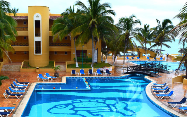 Reef Yucatan Hotel and Convention Center