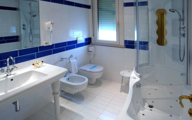 Hotel Globus, Sure Hotel Collection by Best Western