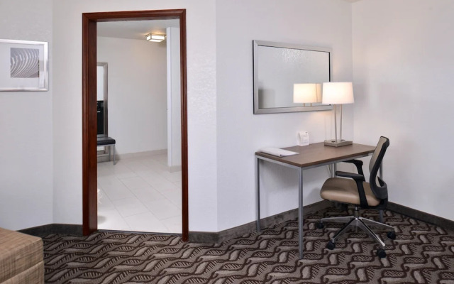 Holiday Inn Express Hotel & Suites Lonoke I-40 (Exit 175)