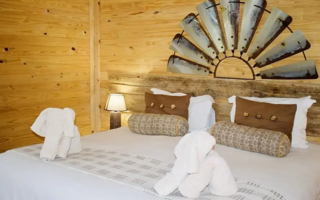 Windmill Country Retreat (The)