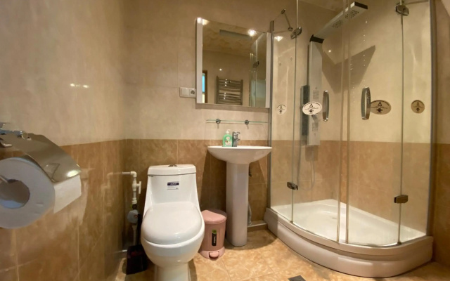 Argishti street 2 bedroom Elegance apartment with balcony GL152