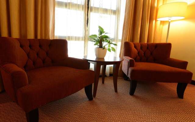 Grand Puteri Hotel